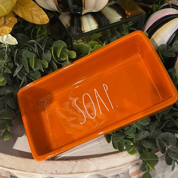 🍁Rae Dunn Ceramic SOAP dish - Picture 1 of 4